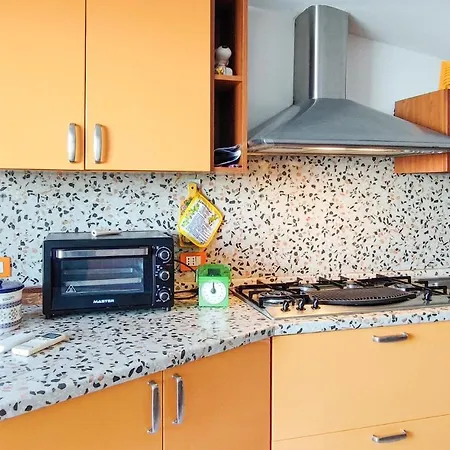 Awesome In With Kitchenette Daire